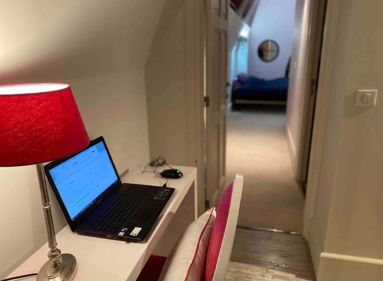 Le Jacuzzi De Marie Apartment Tourcoing Bagian luar foto